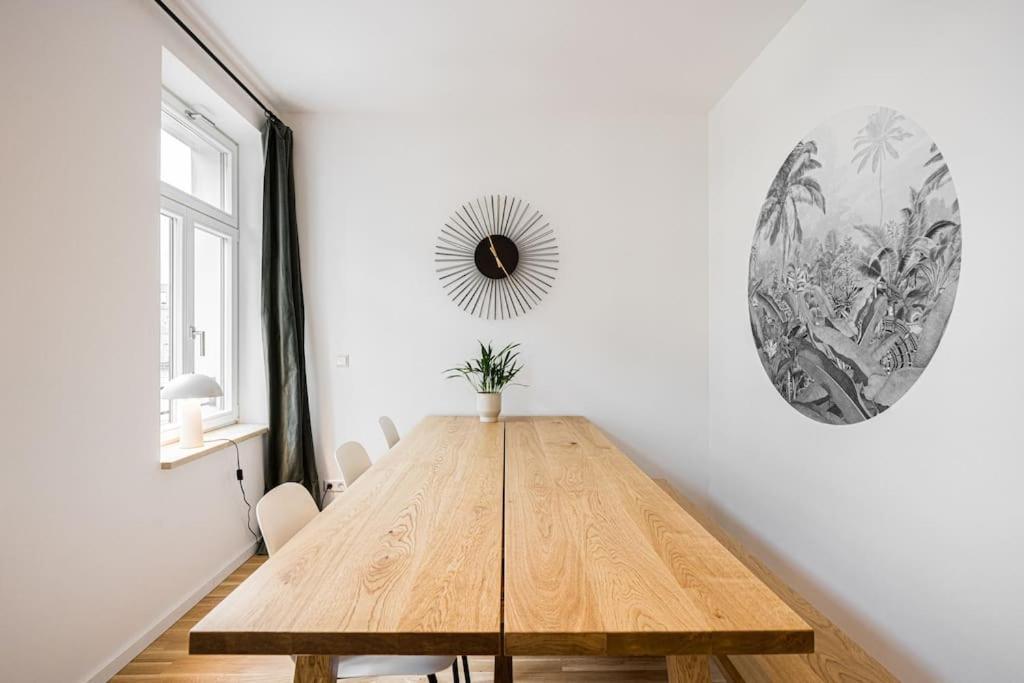 Stylisches Zentrales City-Apartment Mit 2 Balkonen Leipzig Eksteriør billede